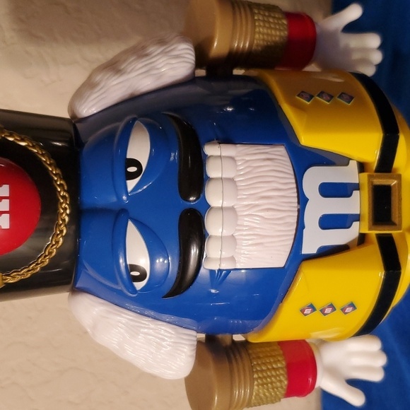 M&M Nutcracker Sweet Limited Edition Blue Candy Dispenser Holiday Collection - Picture 3 of 13